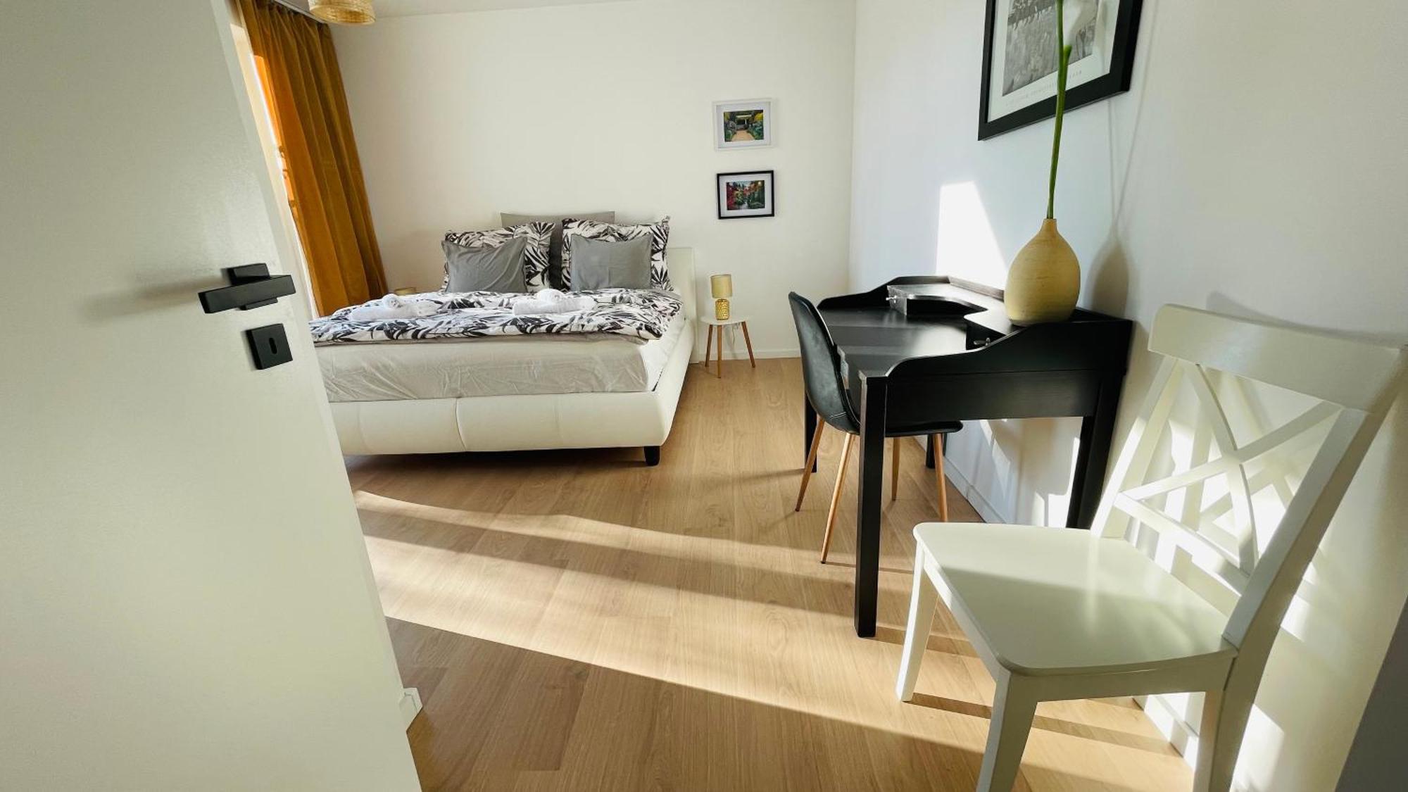 House Flow, 3 Room, Free 2 Parking Bratislava Exterior foto
